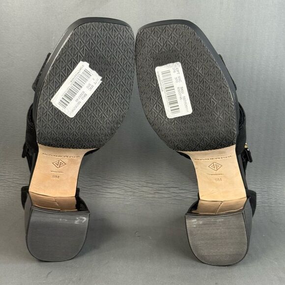Donald Pliner Women's Ankle Strap High Heel Sandals shoes size 9 new without box - Picture 8 of 9
